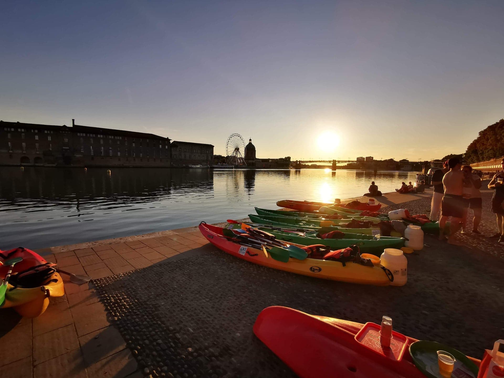 Afterwork sunset kayak quai dorade